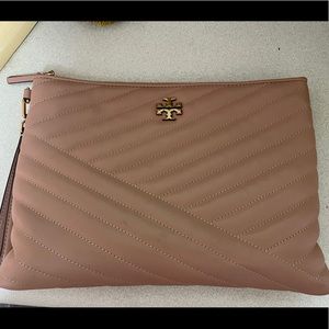 Tory Burch Kira Chevron Pouch in Meadow Sweet